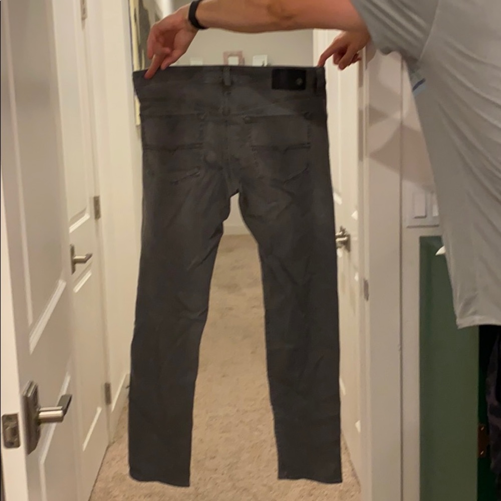 Diesel Buster Regular Slim-Tapered faded grey pant